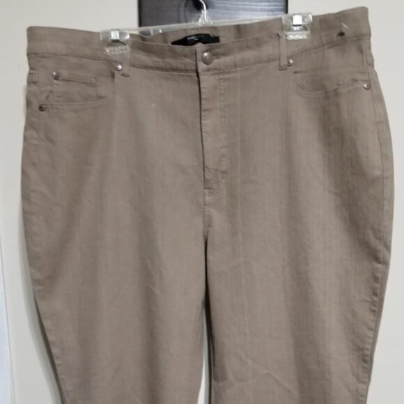 Simon Chang Plus Pants, Women's Denim, Casual Tan Wide-Leg Size 22 Lightweight - Picture 2 of 11